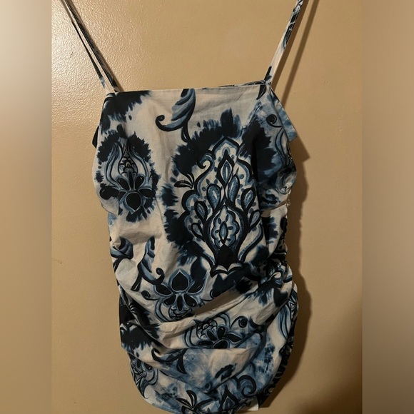 Zara Floral Blue and White gathered ruched Top size xs - Picture 5 of 6